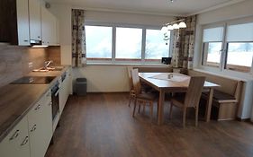 Ferienhaus u. Appartement Knauss